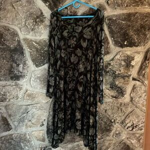 Gudrun, asymmetrical dress